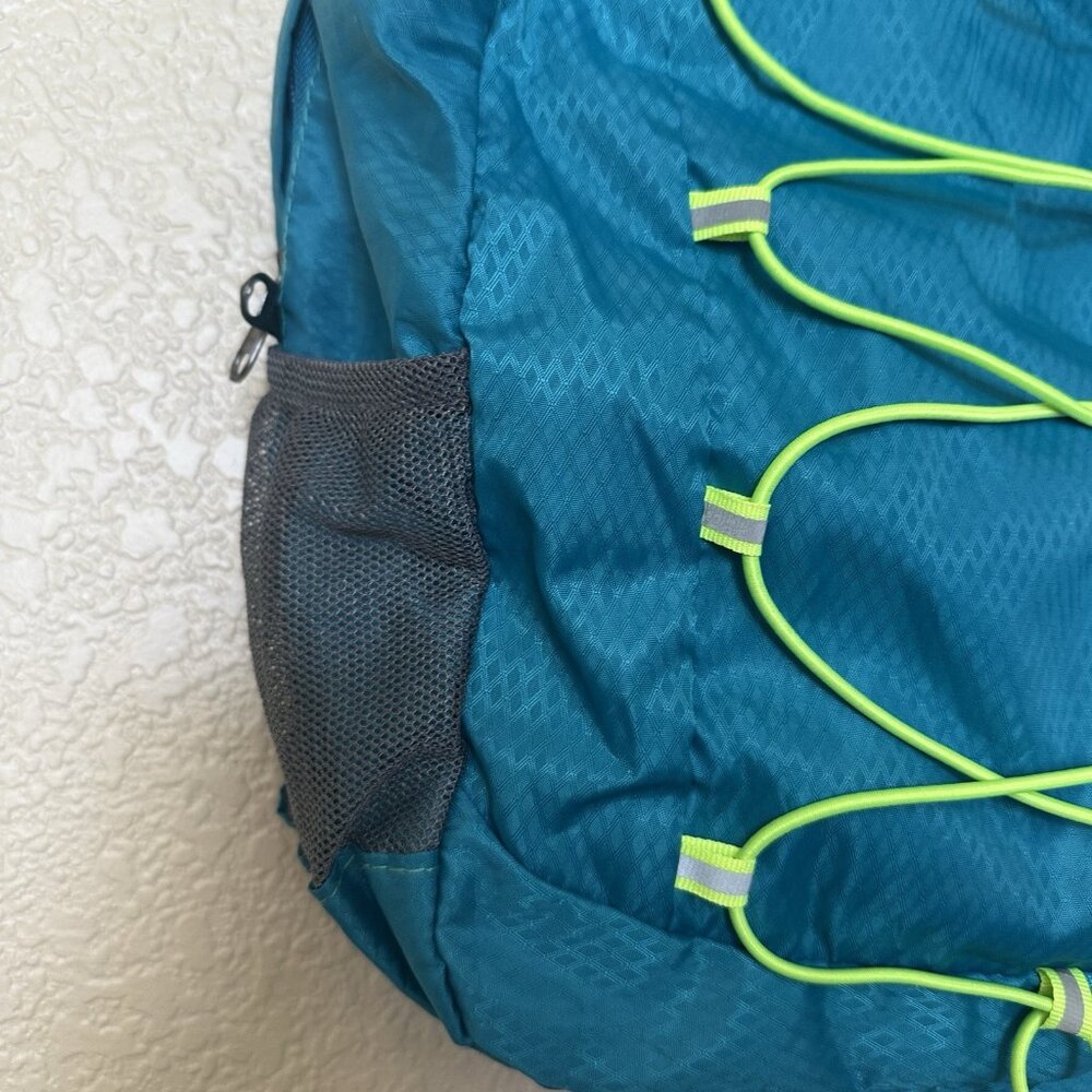 Clever Bees Outdoor Foldable Water Resistant Hiking Backpack Lightweight Packabl - Picture 4 of 11